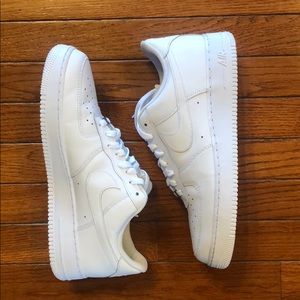 White Nike Air Force One